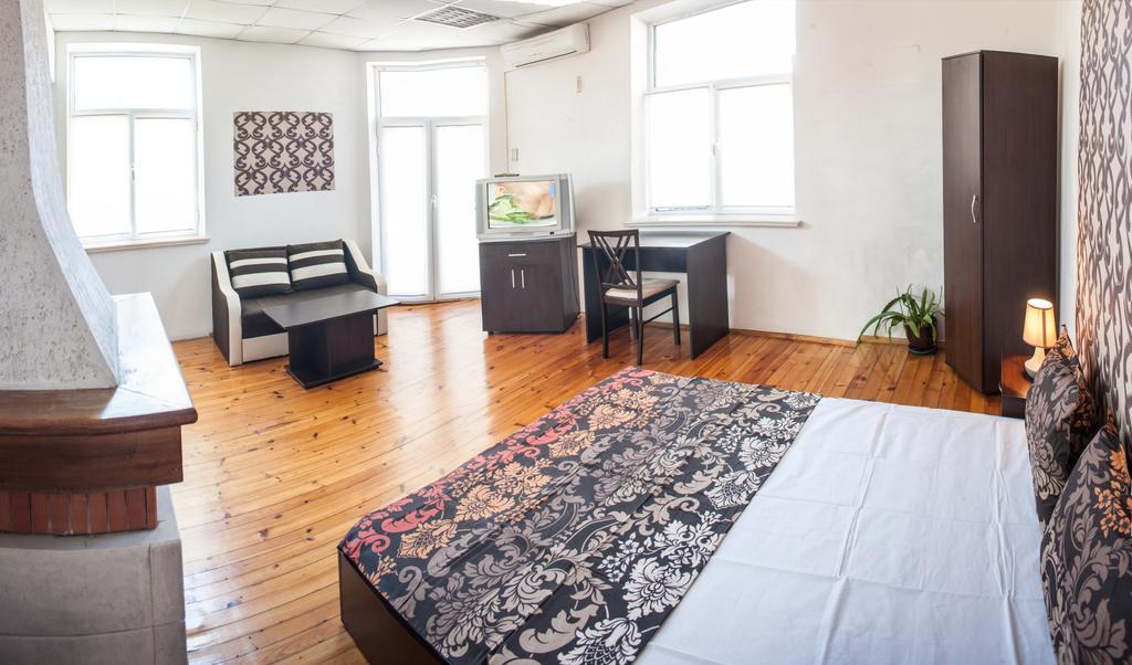 Sofia Central Guest Rooms Room photo