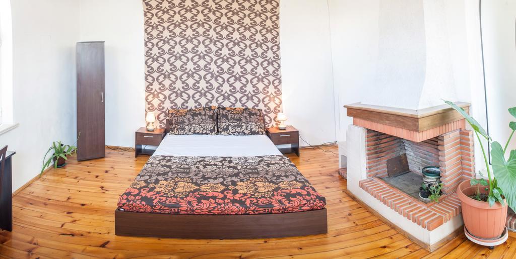 Sofia Central Guest Rooms Room photo