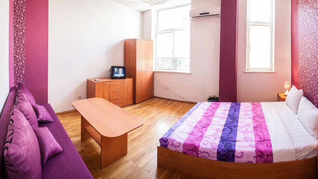 Sofia Central Guest Rooms Room photo