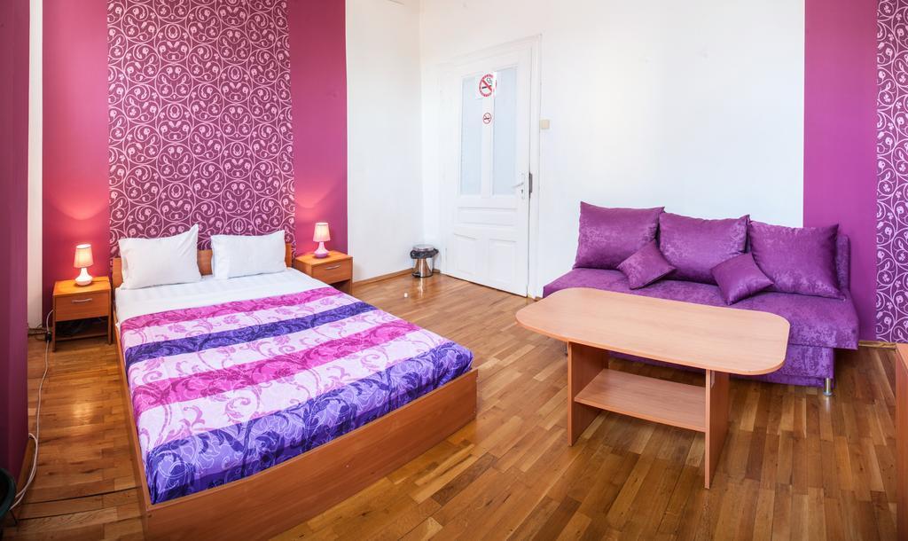 Sofia Central Guest Rooms Room photo